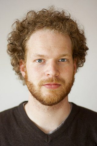 Bewerbungsfotos Göttingen, Bewerbungsfotografie Göttingen, Portraitfotografie Göttingen, Firmenportraits Göttingen, Fotograf Göttingen, Fotografie Göttingen, Jonathan Michaeli