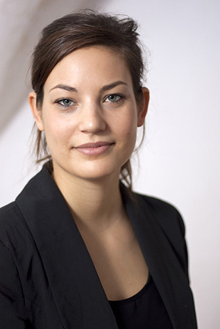 Bewerbungsfotos Göttingen, Bewerbungsfotografie Göttingen, Portraitfotografie Göttingen, Firmenportraits Göttingen, Fotograf Göttingen, Fotografie Göttingen, Jonathan Michaeli