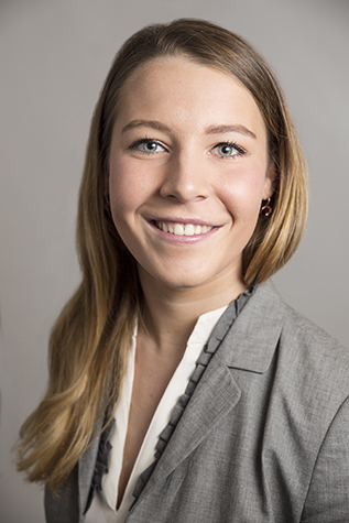 Bewerbungsfotos Göttingen, Bewerbungsfotografie Göttingen, Portraitfotografie Göttingen, Firmenportraits Göttingen, Fotograf Göttingen, Fotografie Göttingen, Jonathan Michaeli