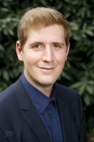 Bewerbungsfotos Göttingen, Bewerbungsfotografie Göttingen, Portraitfotografie Göttingen, Firmenportraits Göttingen, Fotograf Göttingen, Fotografie Göttingen, Jonathan Michaeli