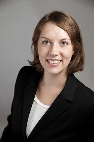 Bewerbungsfotos Göttingen, Bewerbungsfotografie Göttingen, Portraitfotografie Göttingen, Firmenportraits Göttingen, Fotograf Göttingen, Fotografie Göttingen, Jonathan Michaeli